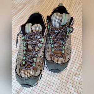 Oboz summer hiking shoes